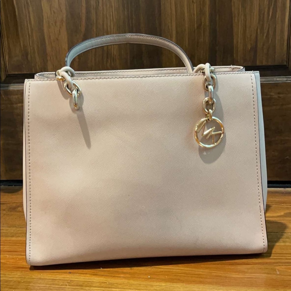 MK purse
